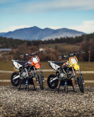 🔥 Máš rád klasiku? A zároveň tě láká velký výkon v malém těle? 🔥 Pak jsou pro tebe ideální právě modely YCF SP: ⚡ SP2 s...